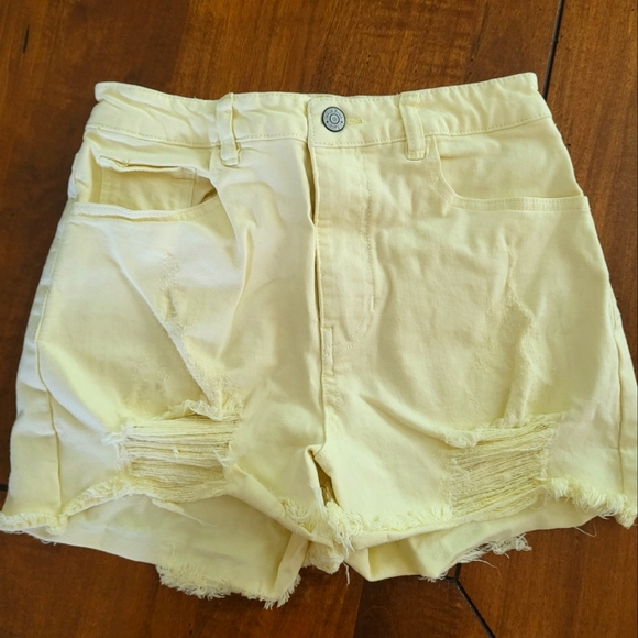 white birch Pants - Mid-rise Yellow Distressed Shorts